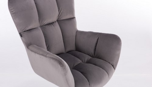 szare fotele do salonu imitujące poduszkę, która otula cię z każdej strony. Tanie fotele PEDRO wypełnią miejsce w Twoim salonie. 